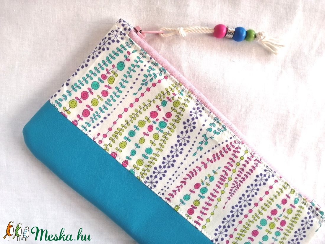 Vidámság mindig női neszesszer / betéttartó - táska & tok - neszesszer - Meska.hu