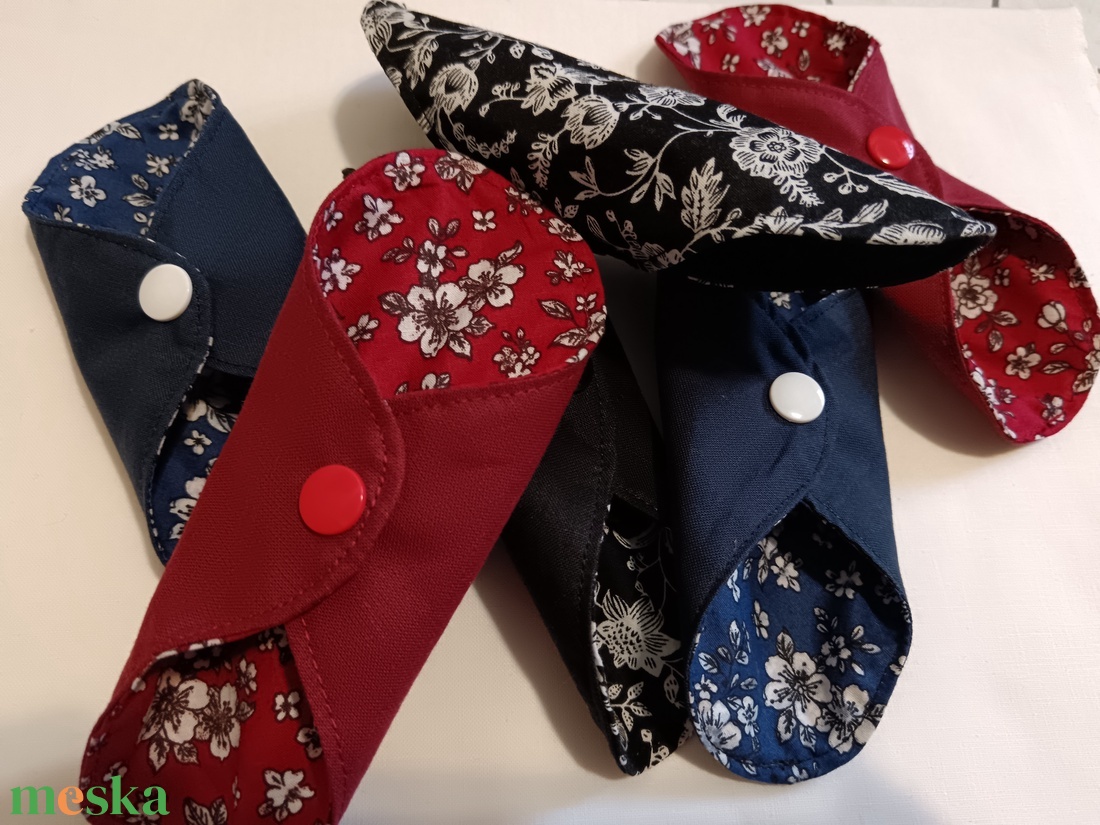 Pamut tisztasági betét szett Éjjeli virágok - szépségápolás - intim higiénia - tisztasági betét - Meska.hu