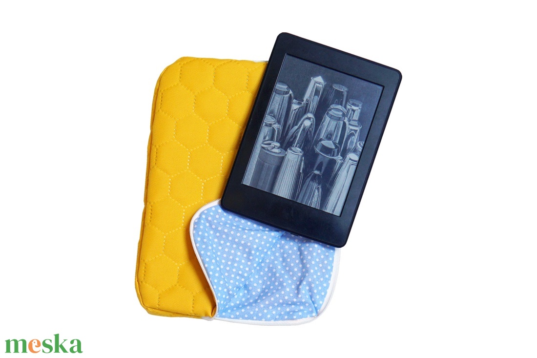 Sárga e-book tok - steppelt - könyv & zene - könyvtok - Meska.hu Sárga e-book tok - steppelt - könyv & zene - könyvtok - Meska.hu