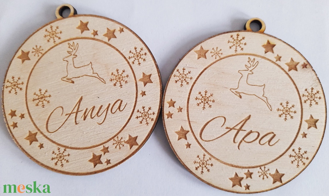 Névre szóló gravírozott karácsonyfa dísz - karácsony - karácsonyi lakásdekoráció - karácsonyfadíszek - Meska.hu