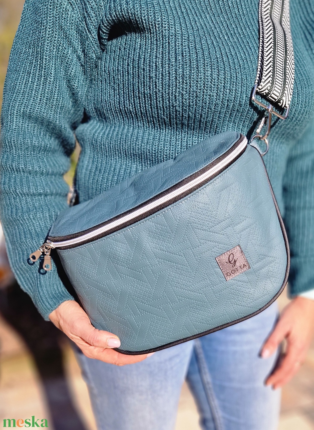 Selena keresztpántos táska - táska & tok - kézitáska & válltáska - vállon átvethető táska - Meska.hu