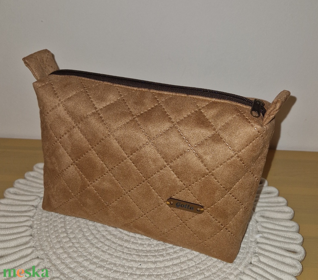 Neszesszer - táska & tok - kézitáska & válltáska - belső rendező - Meska.hu