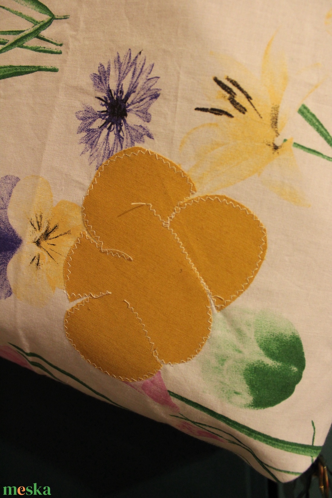 Kifordítható, díszített válltáska - táska & tok - bevásárlás & shopper táska - shopper, textiltáska, szatyor - Meska.hu