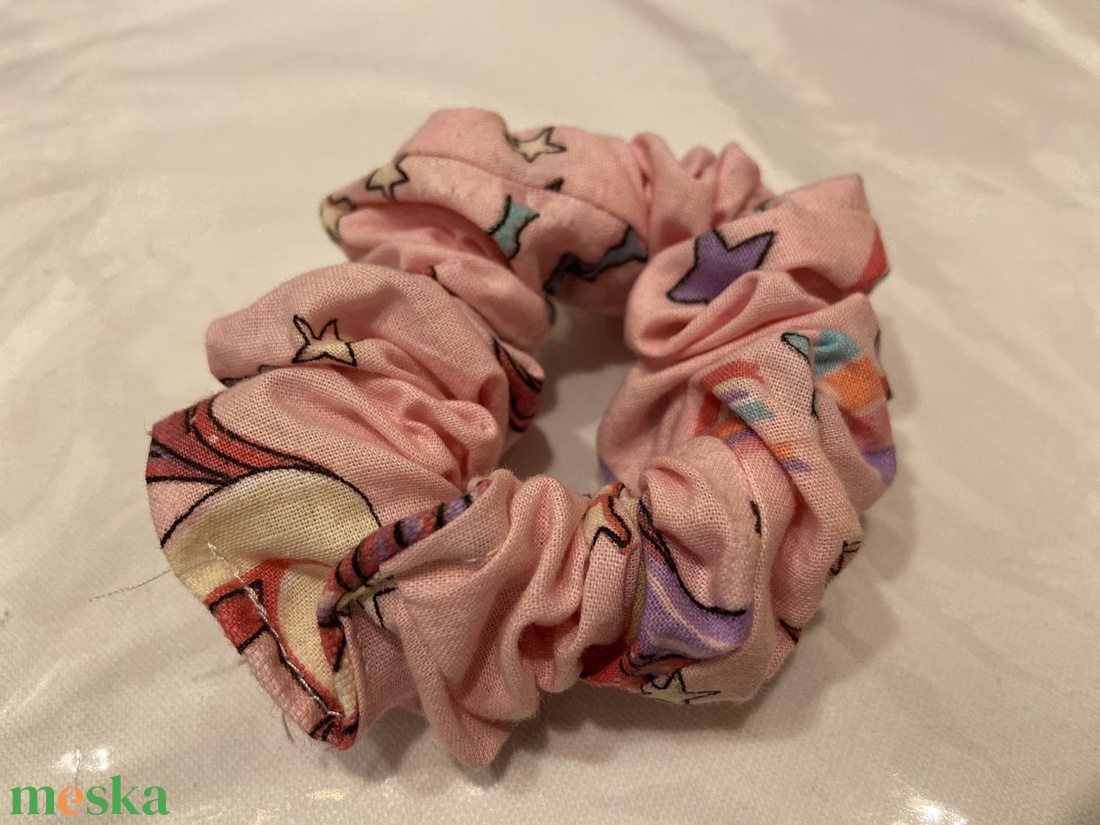 Scrunchie - unikornis mintás - ruha & divat - hajdísz & hajcsat - hajgumi - Meska.hu