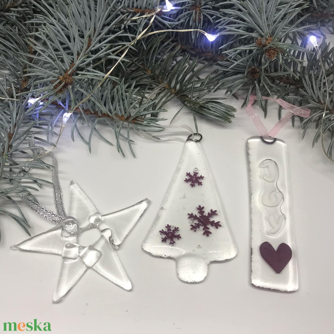 Üvegdíszek karácsonyra - áttetsző  - karácsony - karácsonyi lakásdekoráció - karácsonyfadíszek - Meska.hu