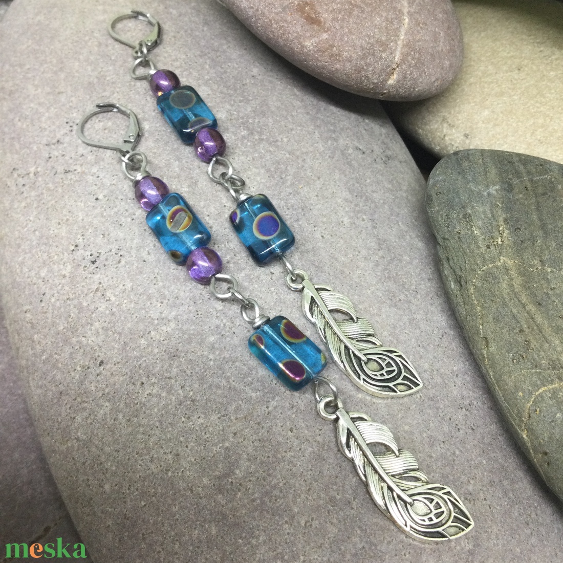 Lógós fülbevaló-1. pávatoll függővel  - ékszer - fülbevaló - lógó fülbevaló - Meska.hu Lógós fülbevaló-1. pávatoll függővel  - ékszer - fülbevaló - lógó fülbevaló - Meska.hu