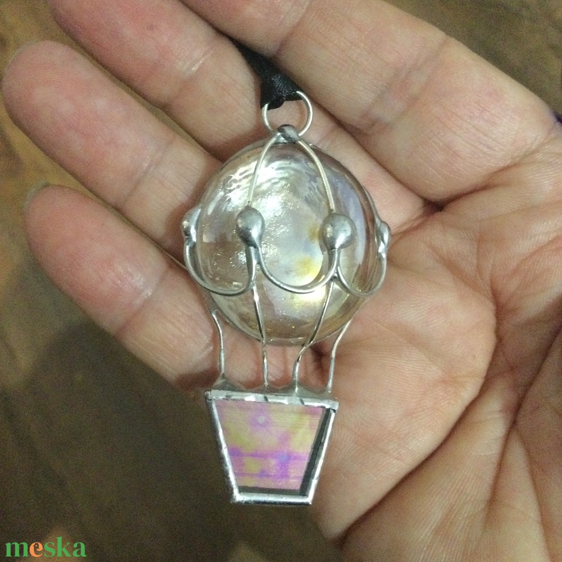 Üvegdísz - irizáló hőlégballon  - karácsony - karácsonyi lakásdekoráció - karácsonyfadíszek - Meska.hu