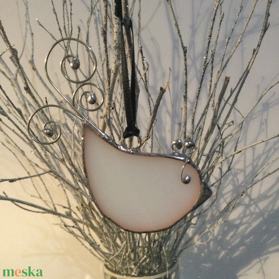 Üvegdísz - irizáló madárka  - rózsaszín, kékes-zöld   - karácsony - karácsonyi lakásdekoráció - karácsonyfadíszek - Meska.hu