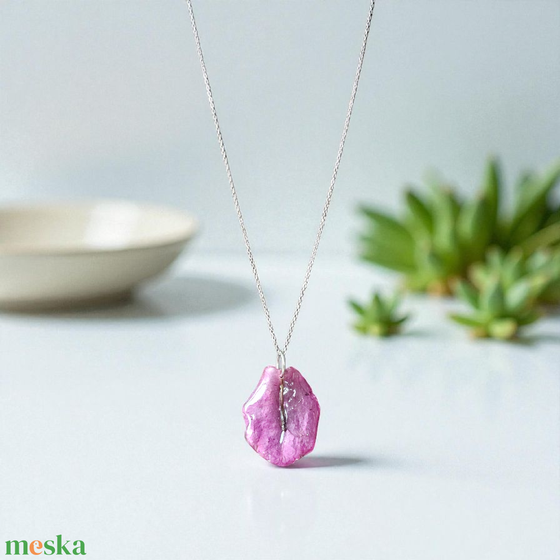  Nyaklánc bougainvillea szirommal - ékszer - nyaklánc - medálos nyaklánc - Meska.hu