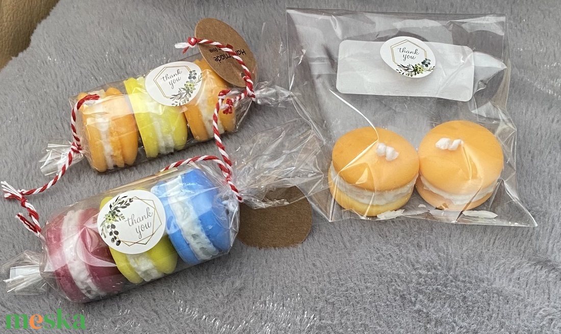 Illatos macaron gyertya - esküvő - dekoráció - esküvői gyertya - Meska.hu