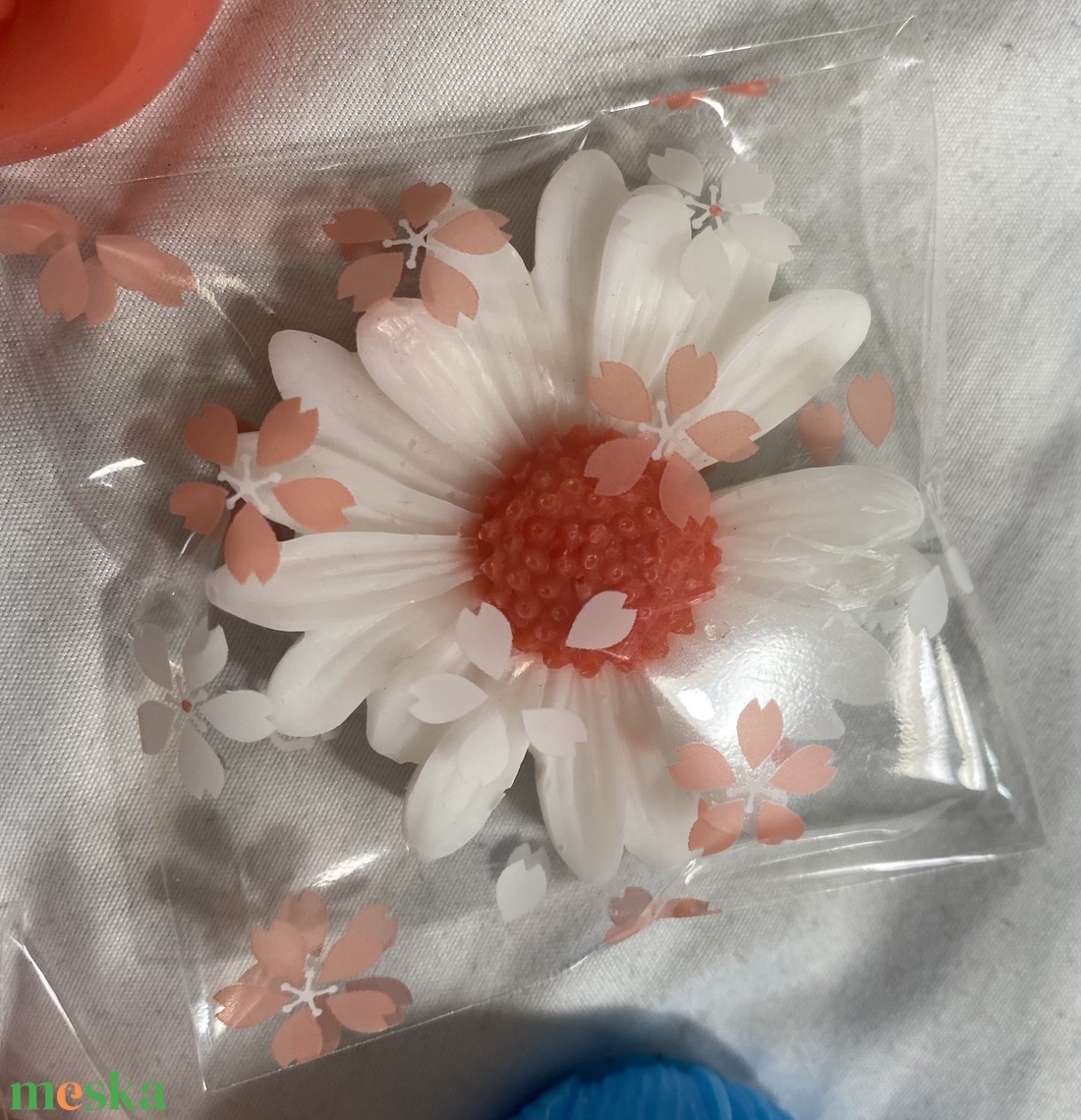 Nőnapra ,anyák napjára illatos dekorszappan virágok - szépségápolás - szappan & fürdés - kézműves szappan - Meska.hu