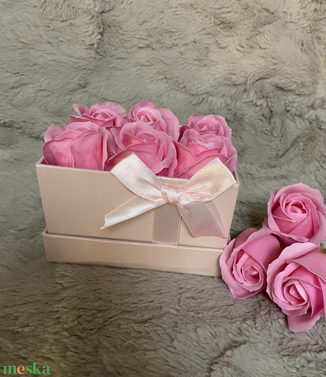 Illatos szappanrózsa box - otthon & életmód - dekoráció - virágdísz és tartó - virágbox, virágdoboz - Meska.hu