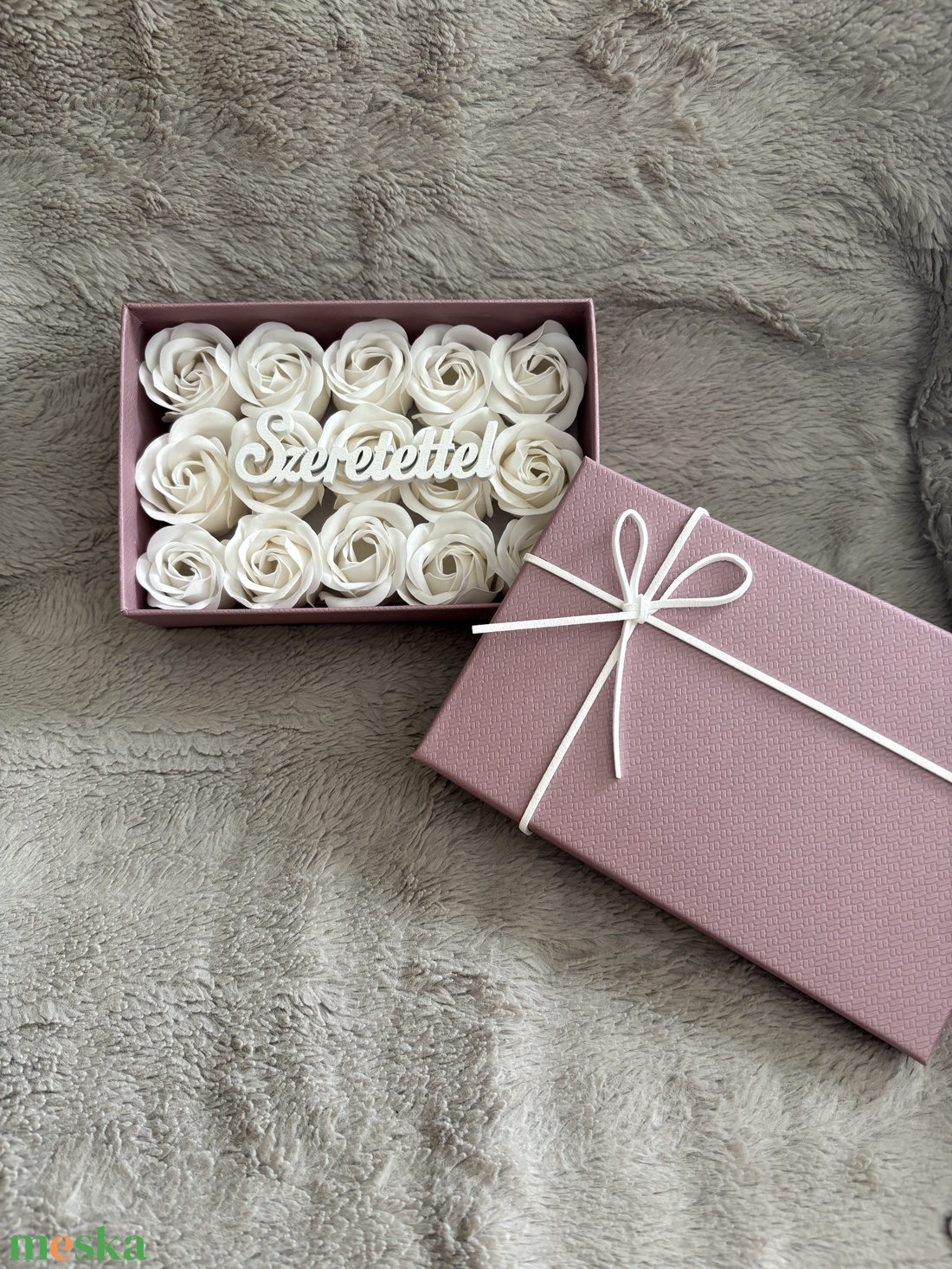Illatos szappanrózsa díszdobozban Pedagógusnak,óvónőnek,ballagásra stb - esküvő - emlék & ajándék - doboz - Meska.hu