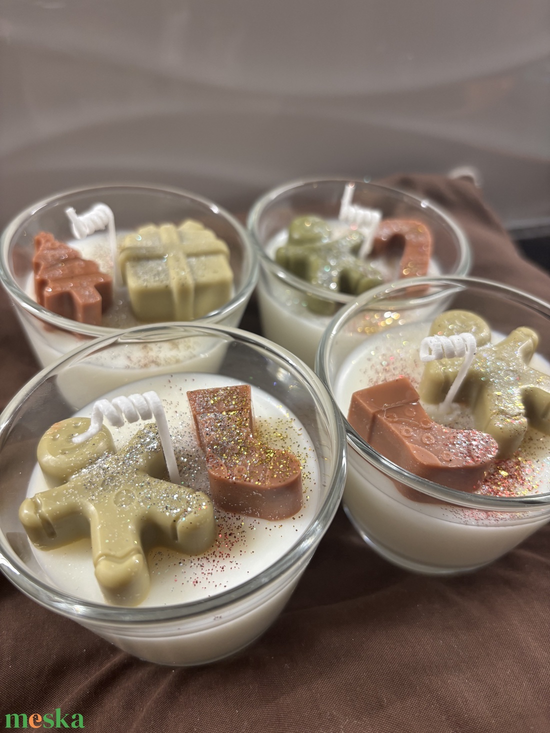 Illatos karácsonyi gyertyák  - kellékek & szerszámok - dekorációs kellékek - dekorációs gyertya - Meska.hu