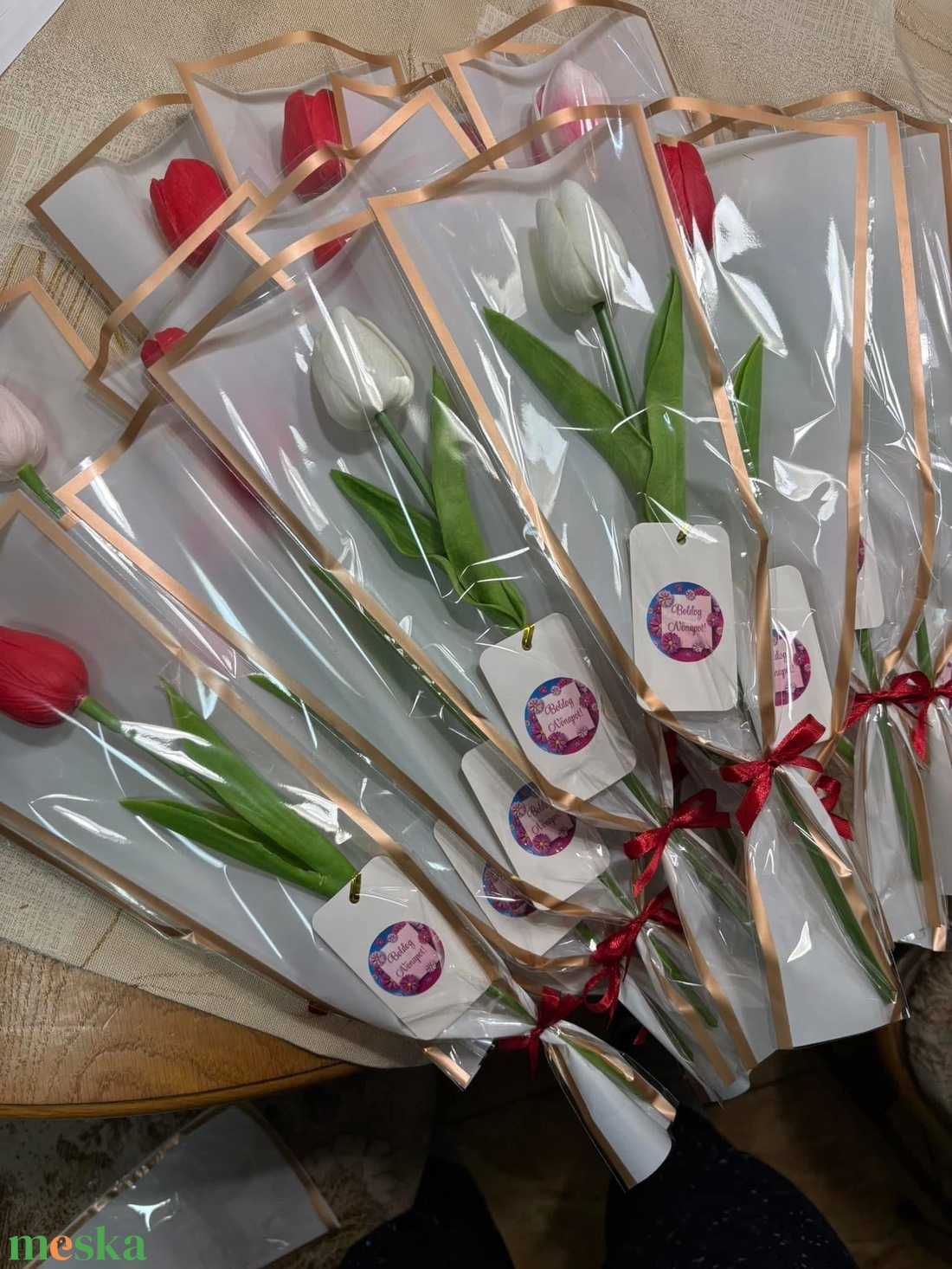 Élethű tulipán nőnapra - otthon & életmód - dekoráció - virágdekoráció - virágok - szálas virág - Meska.hu