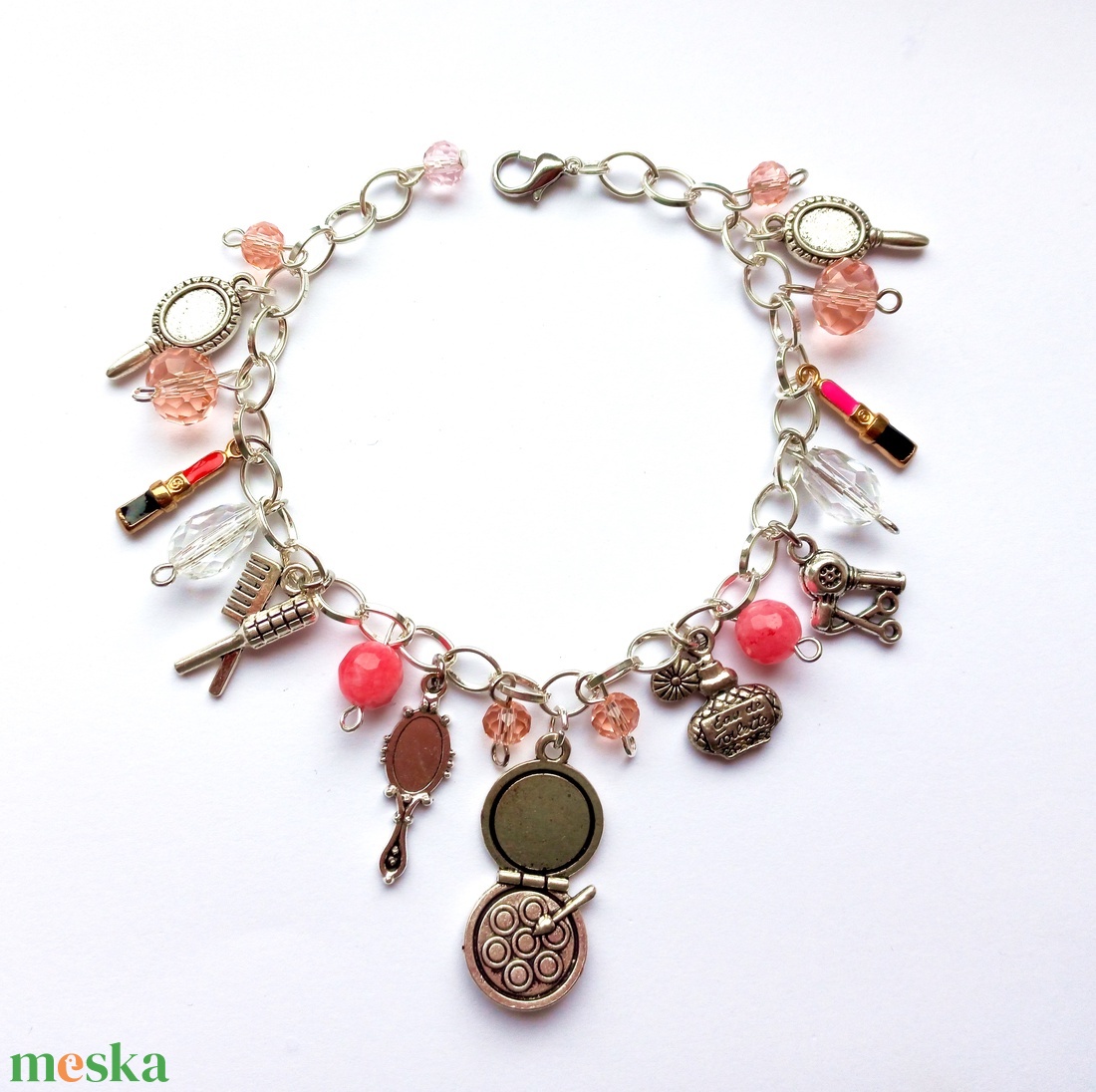 Sminkes, stylist karkötő - ékszer - karkötő - charm karkötő - Meska.hu Sminkes, stylist karkötő - ékszer - karkötő - charm karkötő - Meska.hu