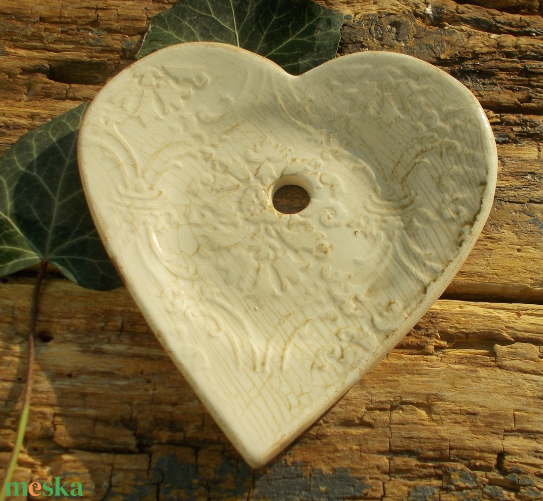 Csipkés szappantartó - otthon & életmód - fürdőszoba - szappantartó - Meska.hu