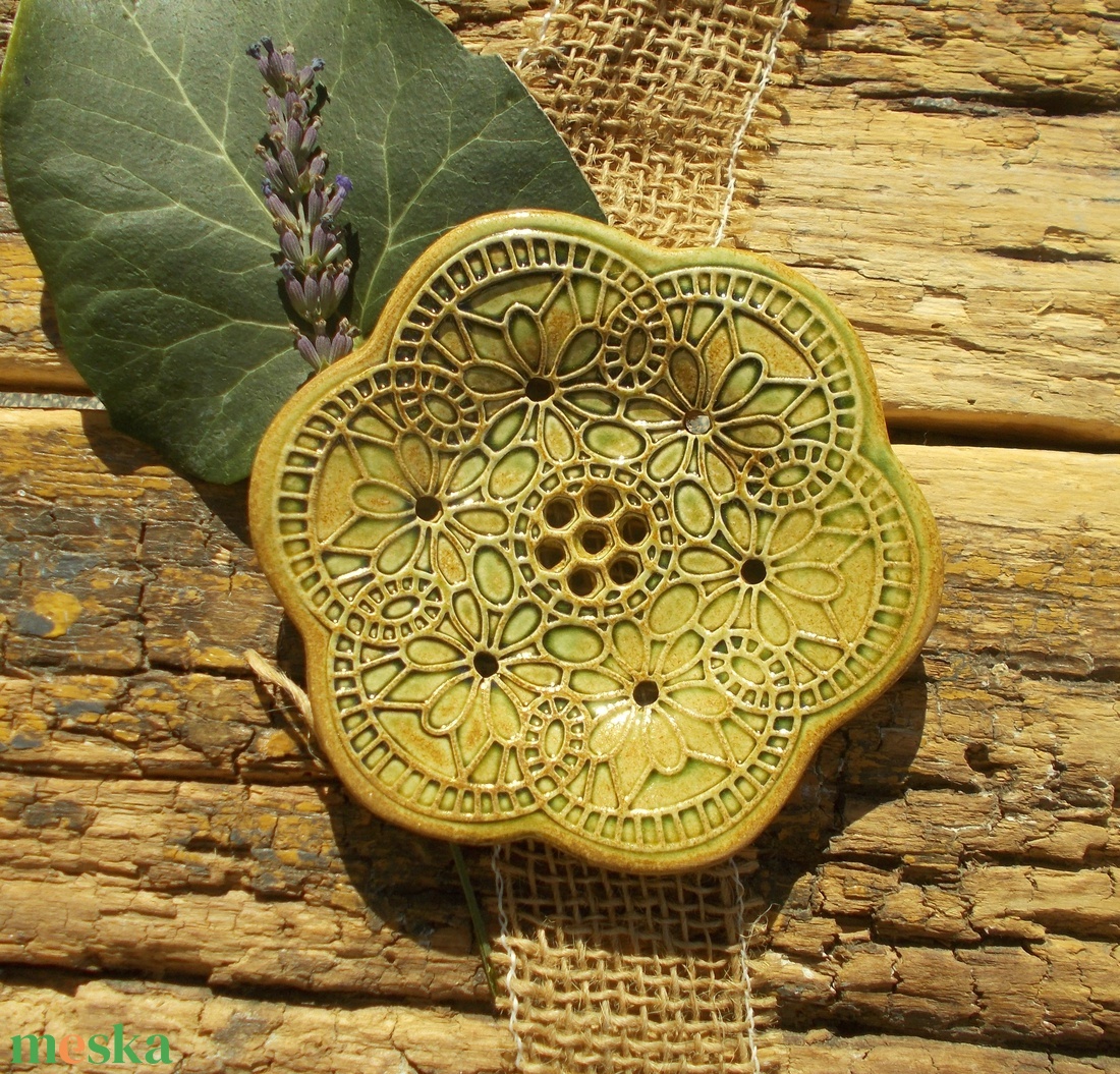 Tenyérnyi szappantartó - otthon & életmód - fürdőszoba - szappantartó - Meska.hu