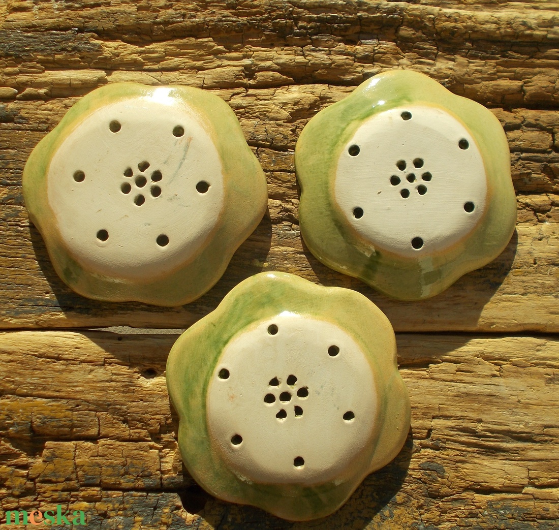 3 db Tenyérnyi szappantartó - otthon & életmód - fürdőszoba - szappantartó - Meska.hu