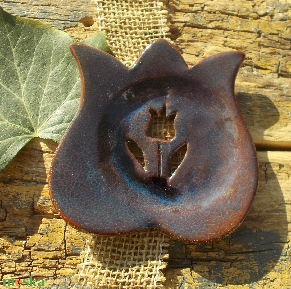 Tulipános szappantartó - otthon & életmód - fürdőszoba - szappantartó - Meska.hu