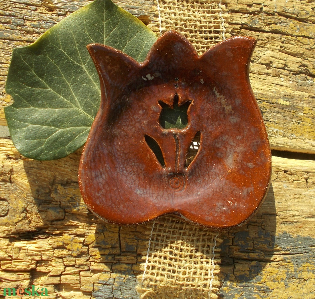Tulipános szappantartó - otthon & életmód - fürdőszoba - szappantartó - Meska.hu