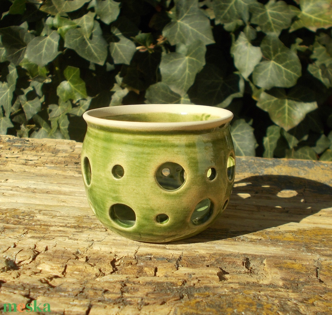 Antikolt zöld színű  mécsestartó - otthon & életmód - gyertya, illat, aroma - mécses és mécsestartó - Meska.hu