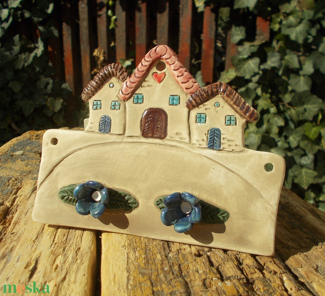 Virágos törölközőakasztó  - otthon & életmód - dekoráció - fali és függő dekoráció - fali kulcstartó - Meska.hu