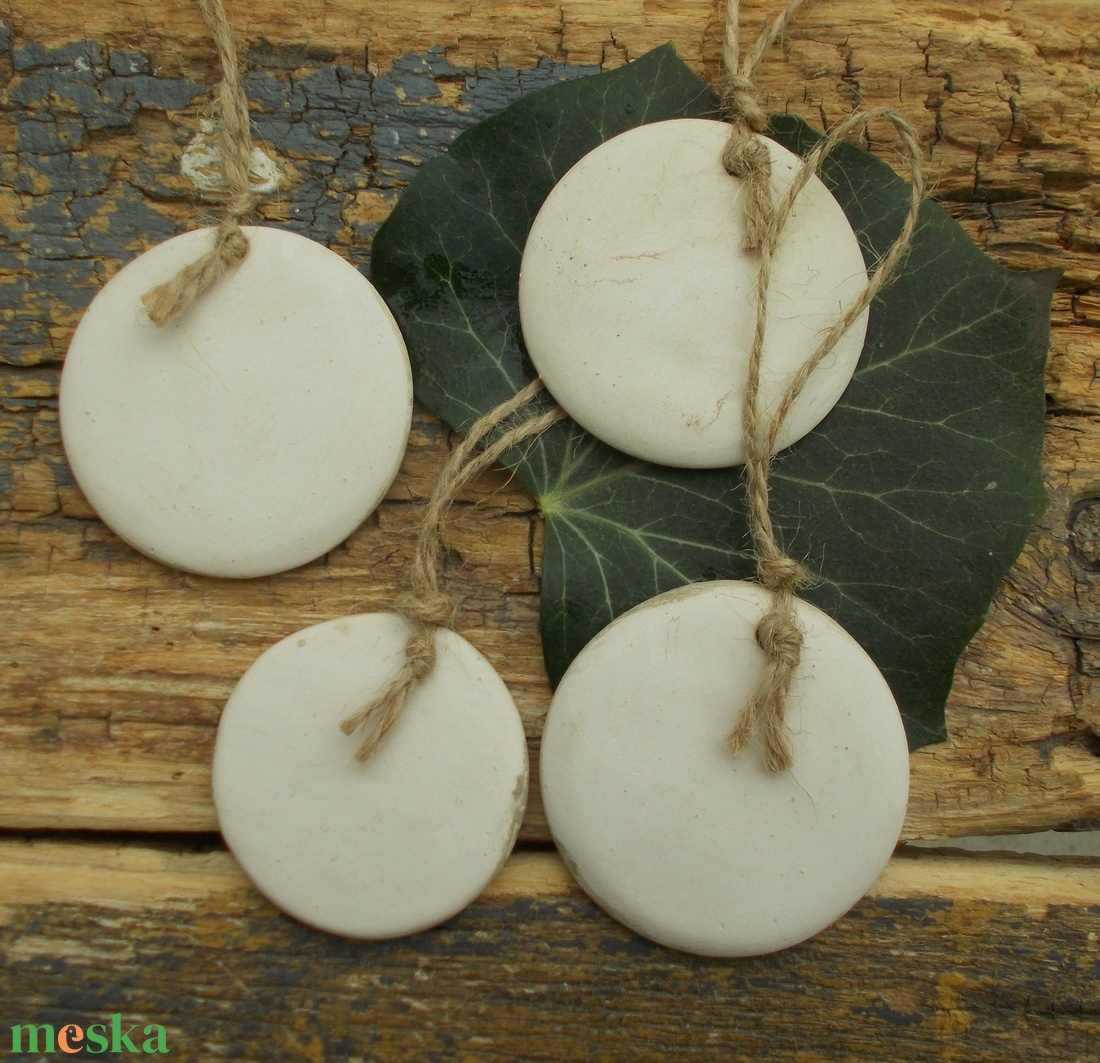 4 db Vintage karácsonyfadísz.  - karácsony - karácsonyi lakásdekoráció - karácsonyfadíszek - Meska.hu