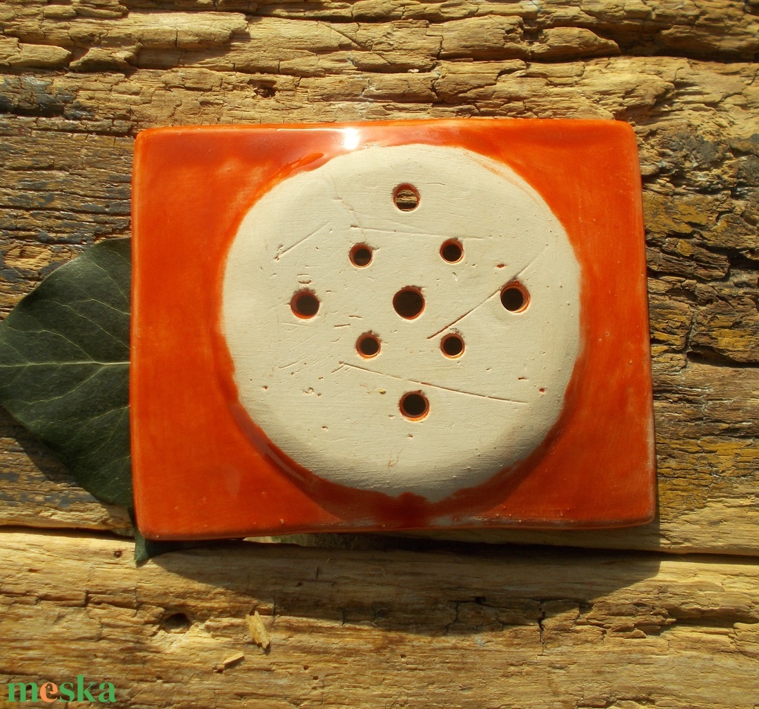 Piros szappantartó - otthon & életmód - fürdőszoba - szappantartó - Meska.hu