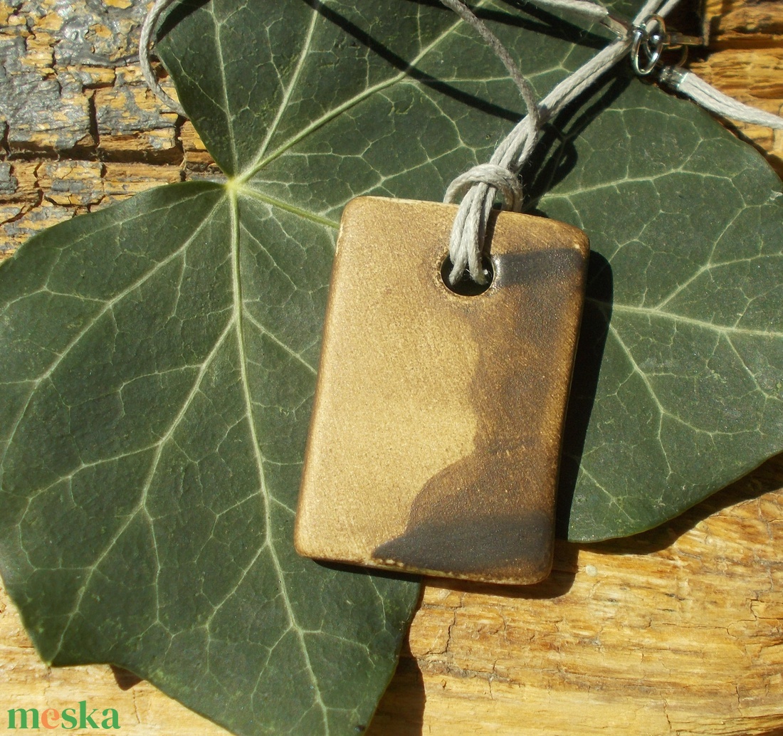 Színes nyaklánc - ékszer - nyaklánc - medálos nyaklánc - Meska.hu