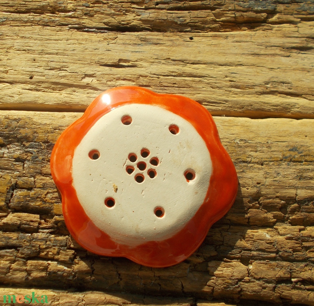 Tenyérnyi szappantartó - otthon & életmód - fürdőszoba - szappantartó - Meska.hu