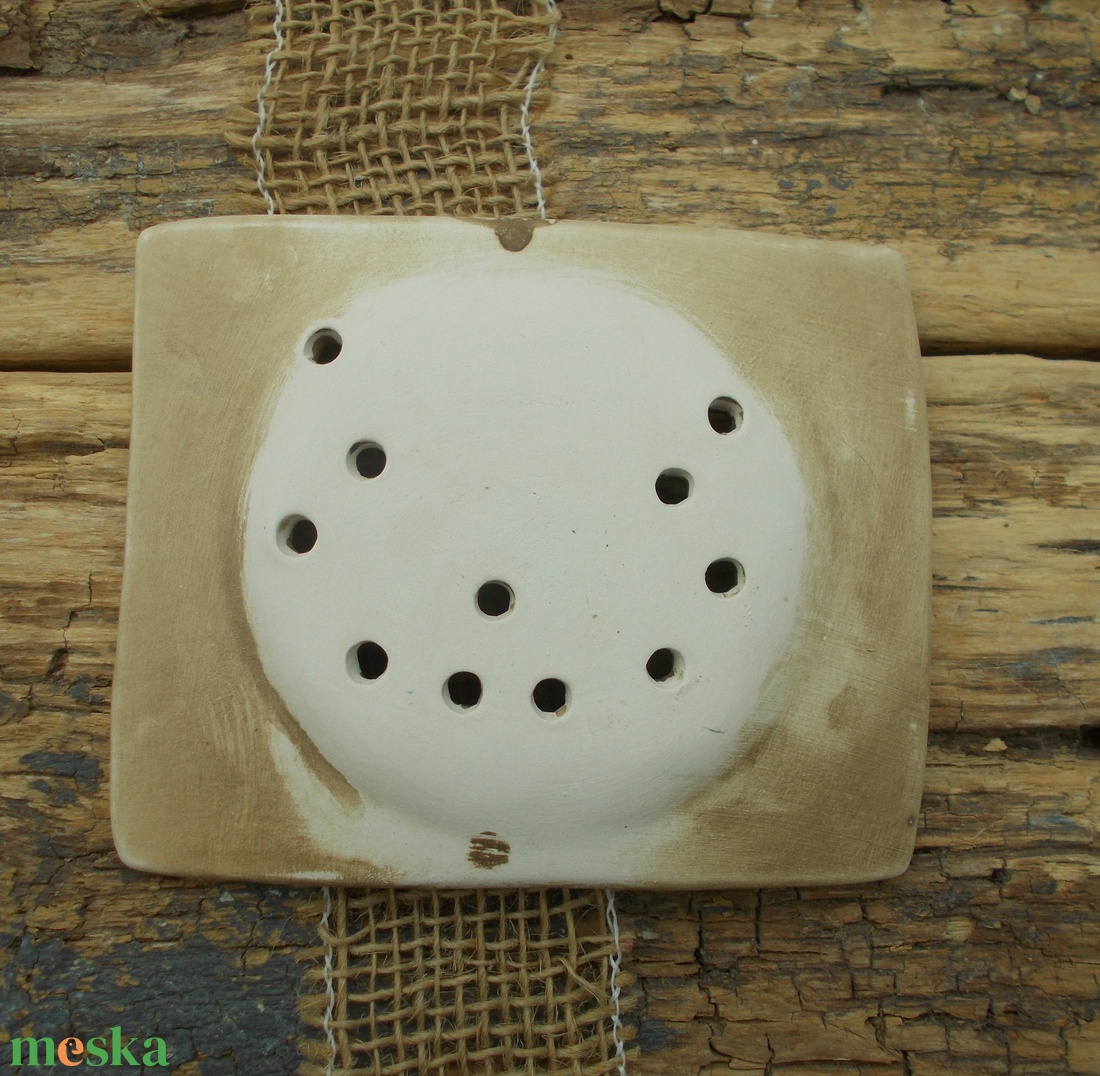 Szappantartó rénszarvassal - otthon & életmód - fürdőszoba - szappantartó - Meska.hu