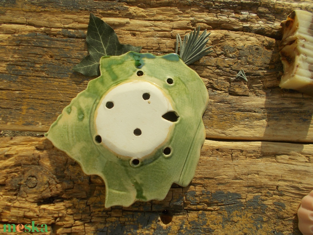 Szappantartó levél mintával. - otthon & életmód - fürdőszoba - szappantartó - Meska.hu