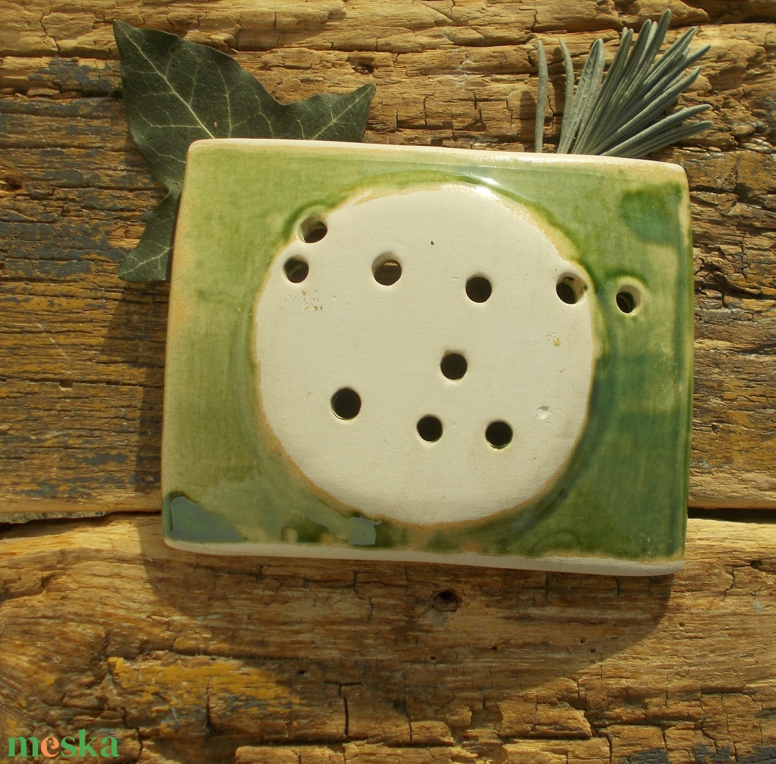 Szappantartó őzekkel - otthon & életmód - fürdőszoba - szappantartó - Meska.hu