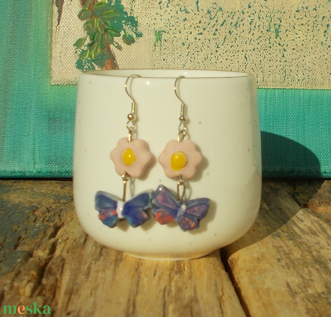 Pillangós fülbevaló - ékszer - fülbevaló - lógó fülbevaló - Meska.hu