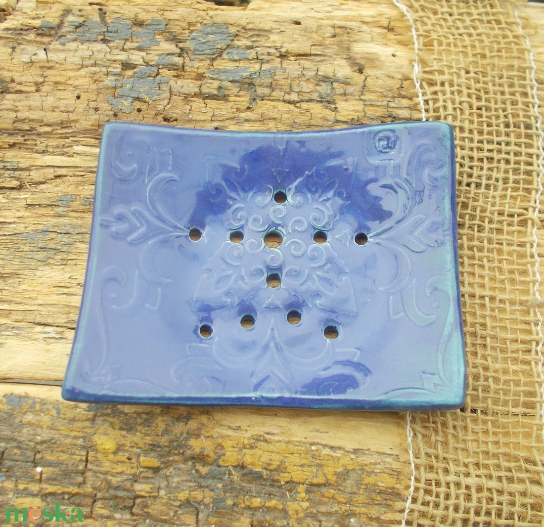 Kék,lila szappantartó - otthon & életmód - fürdőszoba - szappantartó - Meska.hu