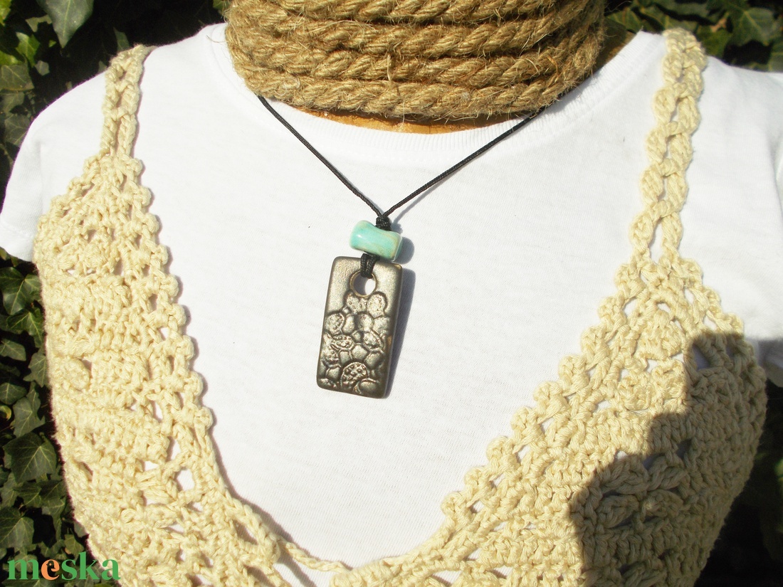 Zöld nyaklánc - ékszer - nyaklánc - medálos nyaklánc - Meska.hu