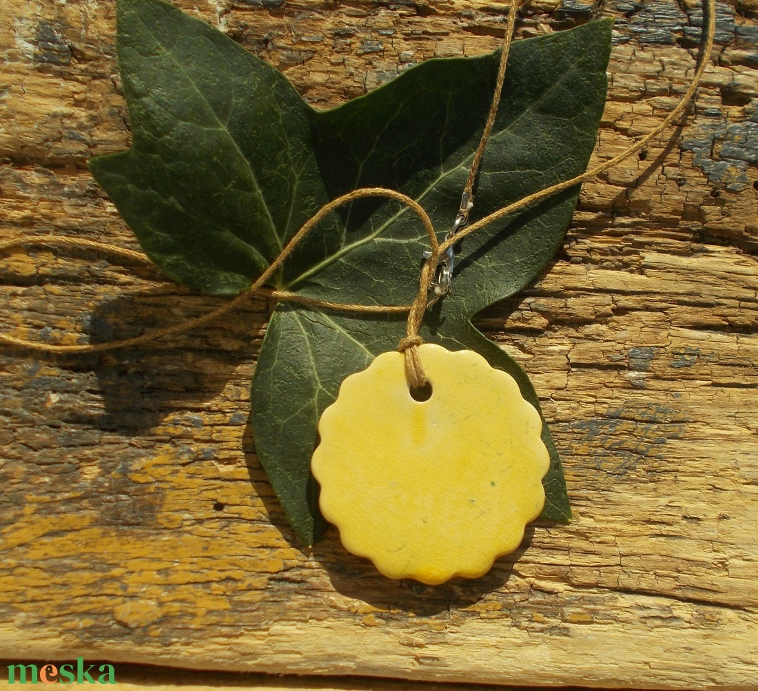 Virágos nyaklánc - ékszer - nyaklánc - medálos nyaklánc - Meska.hu