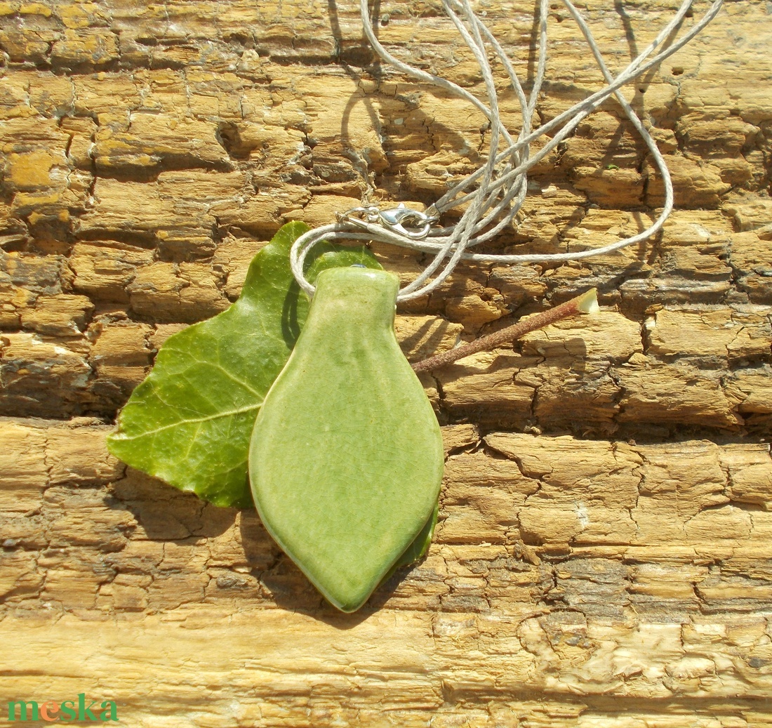 Rátétes nyaklánc - ékszer - nyaklánc - medálos nyaklánc - Meska.hu