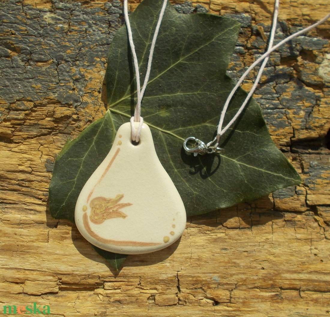 Virágos nyaklánc - ékszer - nyaklánc - medálos nyaklánc - Meska.hu