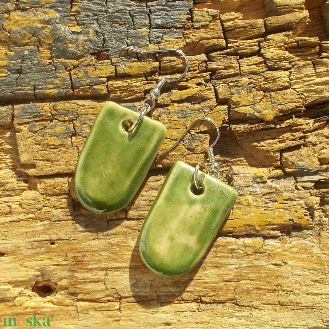 Antikolt zöld fülbevaló - ékszer - fülbevaló - lógó fülbevaló - Meska.hu