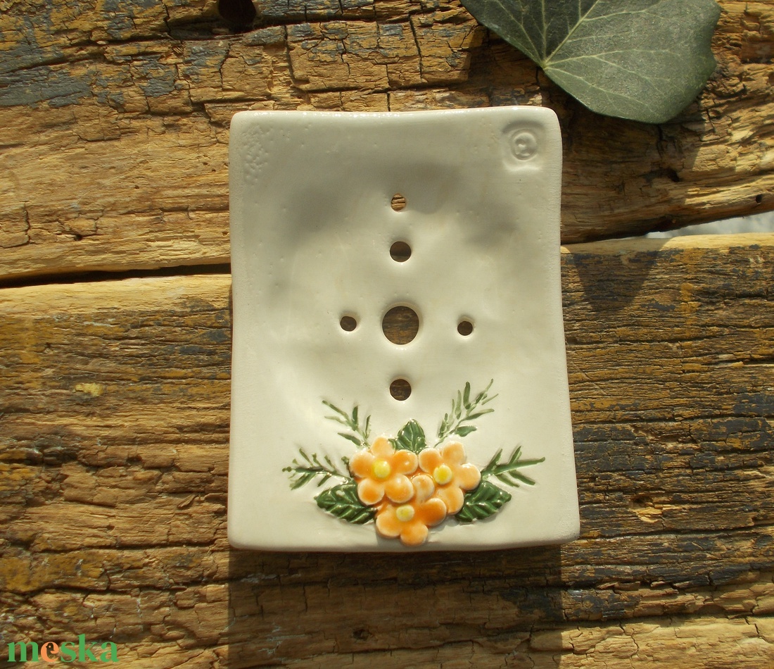 Fehér szappantartó - otthon & életmód - fürdőszoba - szappantartó - Meska.hu