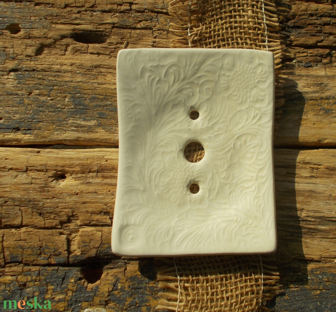 Fehér szappantartó - otthon & életmód - fürdőszoba - szappantartó - Meska.hu