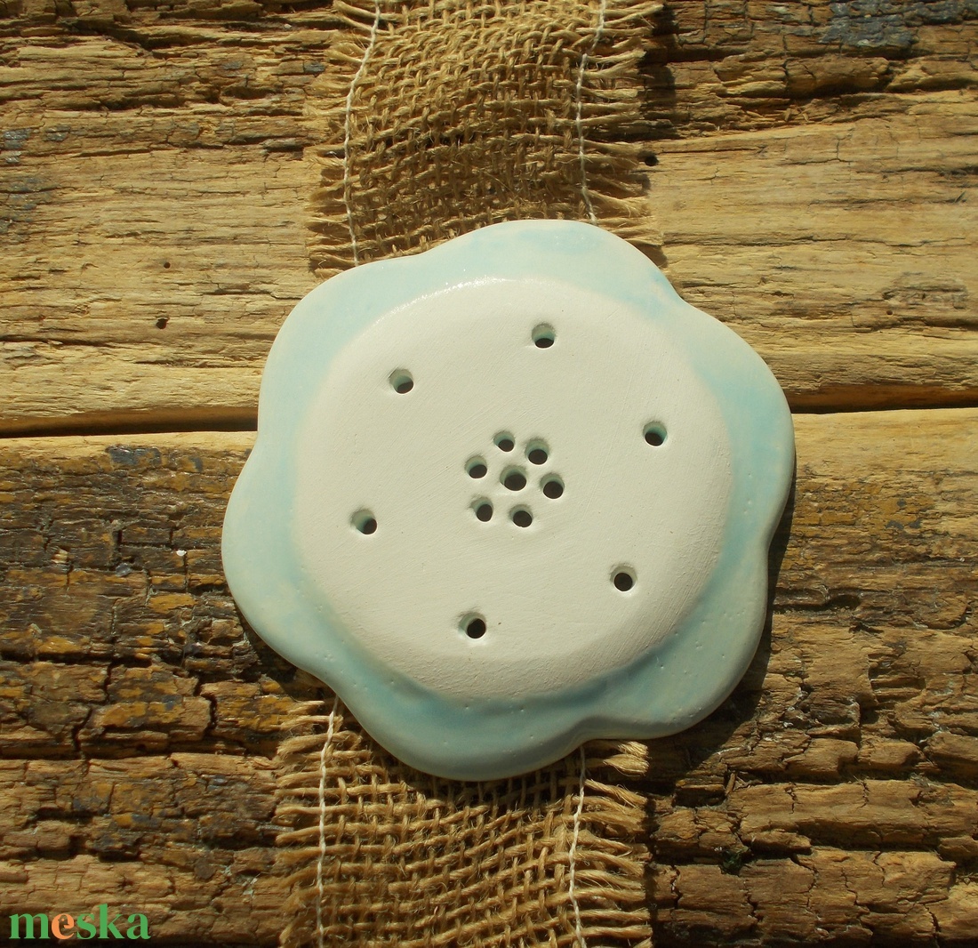 Tenyérnyi szappantartó - otthon & életmód - fürdőszoba - szappantartó - Meska.hu