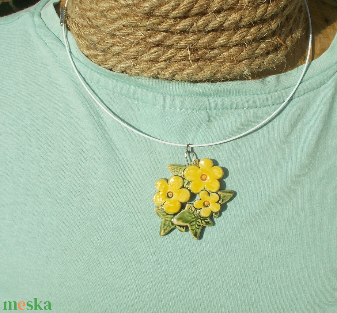 Virág nyaklánc  - ékszer - nyaklánc - medálos nyaklánc - Meska.hu