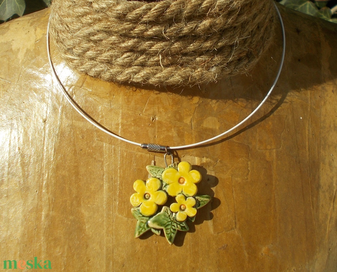 Virág nyaklánc  - ékszer - nyaklánc - medálos nyaklánc - Meska.hu