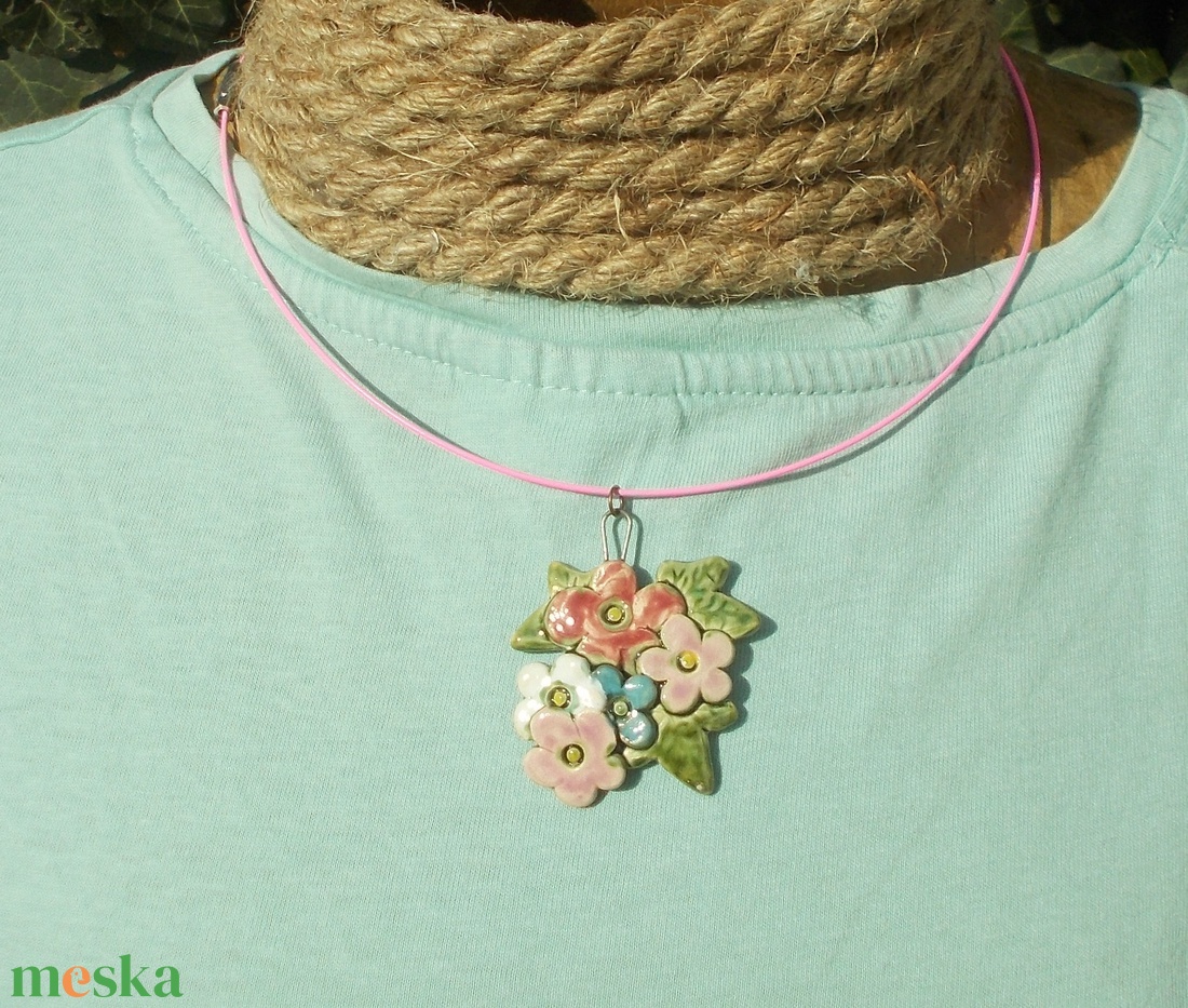 Virág nyaklánc  - ékszer - nyaklánc - medálos nyaklánc - Meska.hu