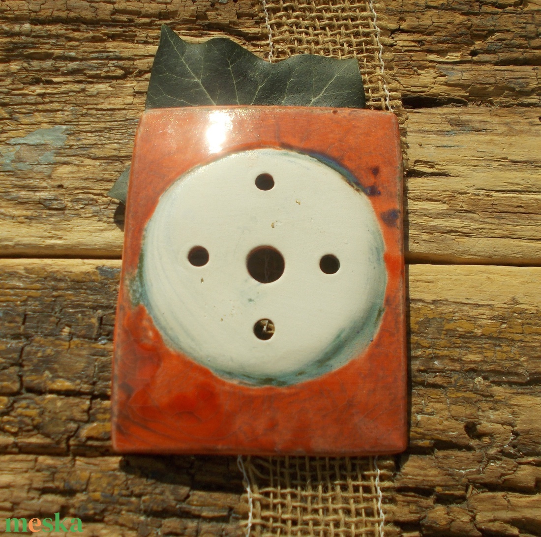 Csipkés szappantartó - otthon & életmód - fürdőszoba - szappantartó - Meska.hu