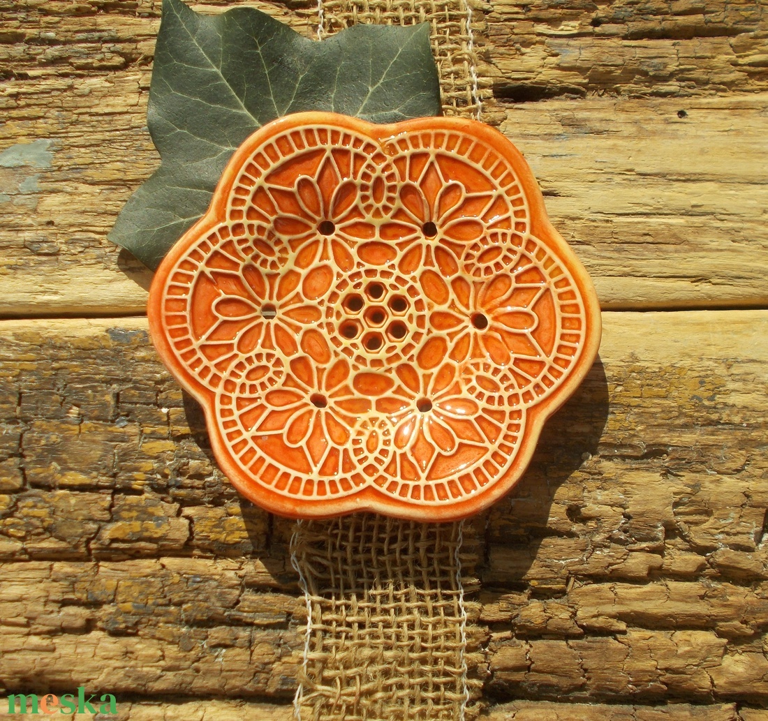 Csipkés szappantartó - otthon & életmód - fürdőszoba - szappantartó - Meska.hu