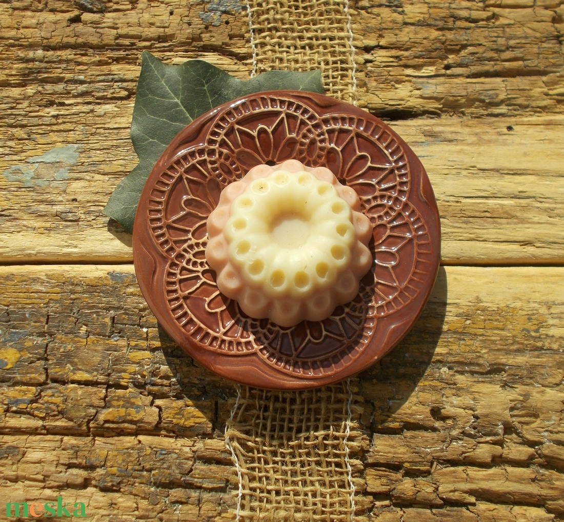 Tenyérnyi szappantartó - otthon & életmód - fürdőszoba - szappantartó - Meska.hu